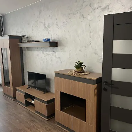 New With Private Parking Metro,expo Center,airport Apartamento Sofía